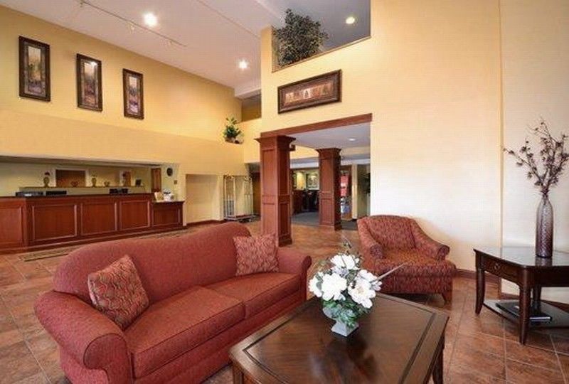 Quality Suites Chestertown Bagian luar foto