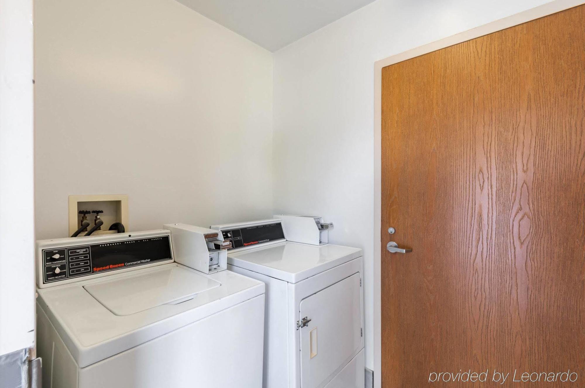 Quality Suites Chestertown Bagian luar foto